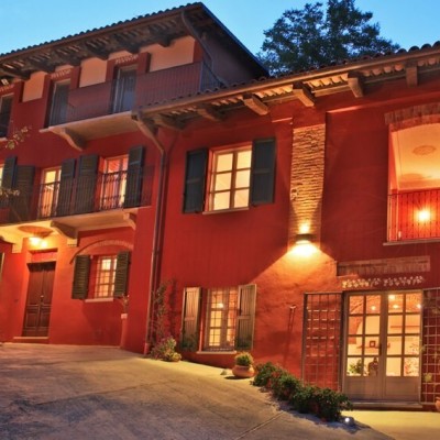 L'ACINO D'UVA B&B con CANTINA